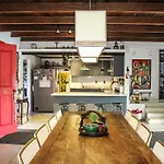 Casa Do Canal